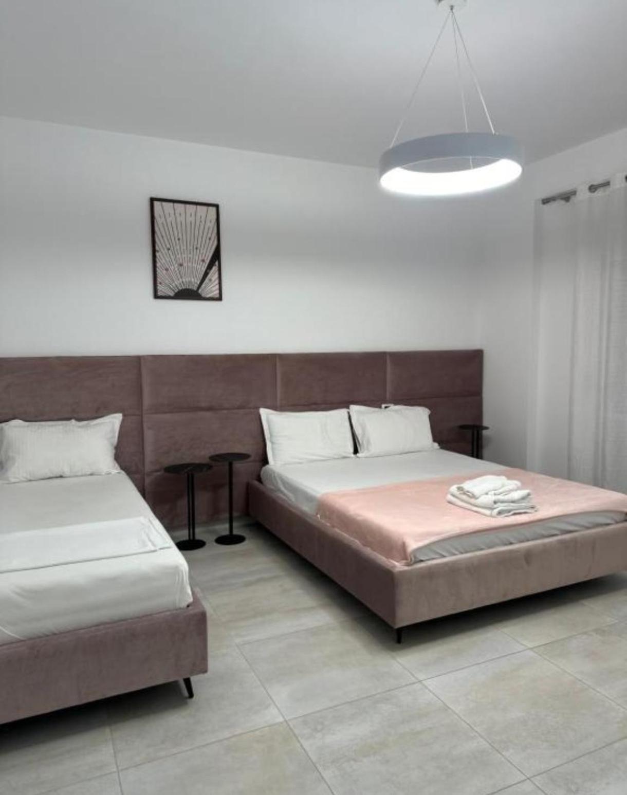 Duplex Lungomare Suites Vlorë 外观 照片